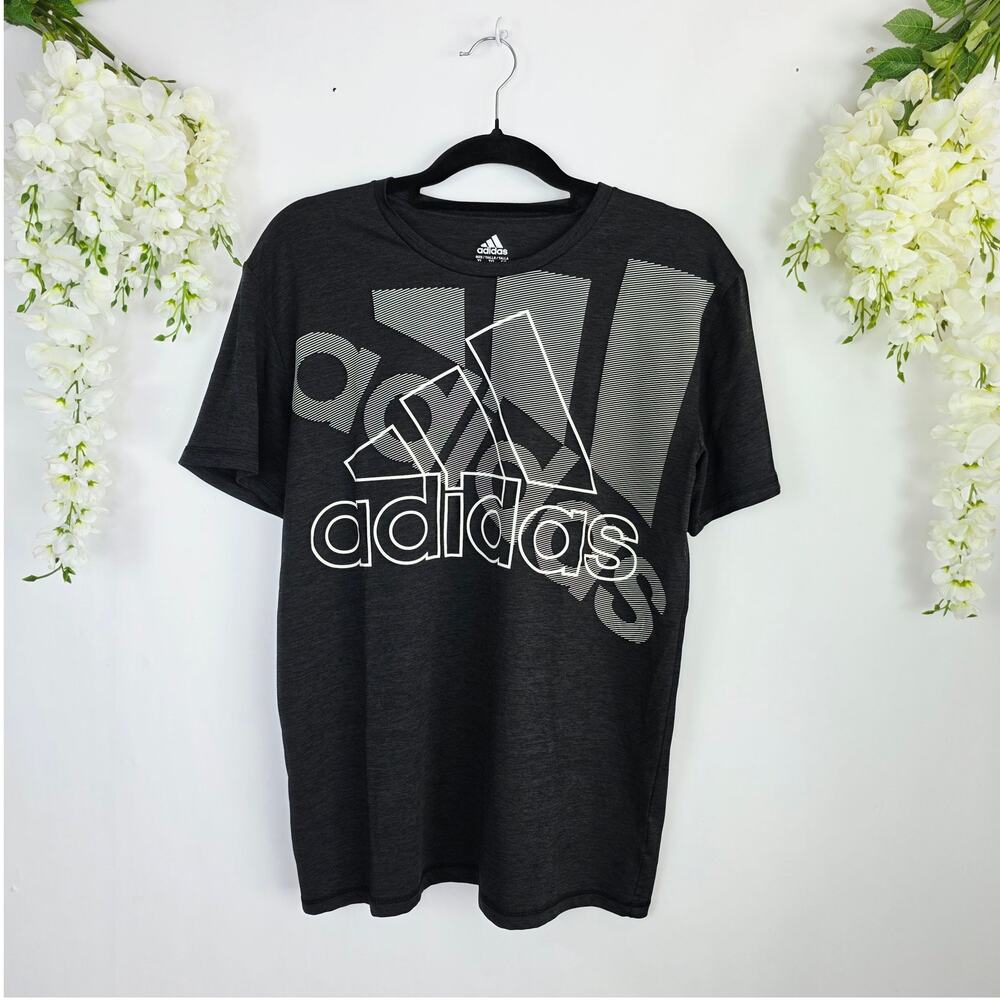 Adidas Performance Graphic Tee Unisex 18/20 XL Black Logo Athletic Streetwear
